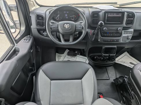 Used 2026 RAM ProMaster 2500 w/ Convenience Group FWD image 17