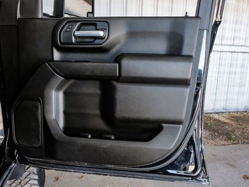 Used 2024 Chevrolet Silverado 2500 W/T image 45