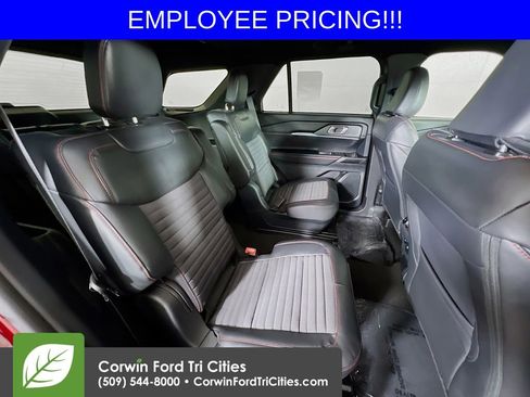 New 2026 Ford Explorer ST-Line w/ ST-Line Street Pack AWD/4WD image 16