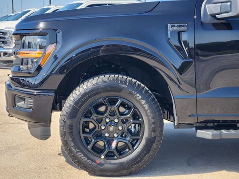 New 2026 Ford F150 XLT w/ XLT Black Appearance Package AWD/4WD image 9