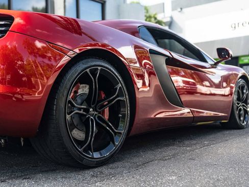 Used 2014 McLaren MP4-12C Spider RWD image 8