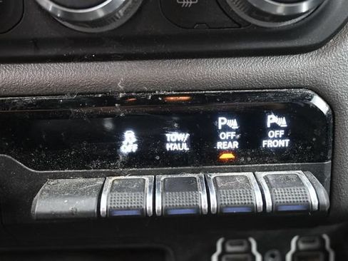 Used 2020 RAM 1500 Big Horn AWD/4WD image 27