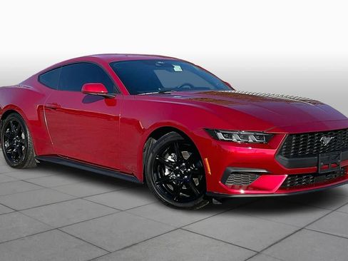 Used 2024 Ford Mustang Coupe image 3