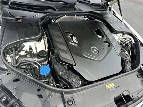 Used 2020 Mercedes-Benz S 560 Sedan image 10
