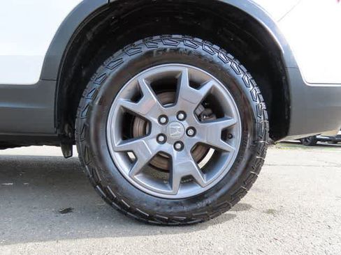 Used 2024 Honda Passport TrailSport image 9