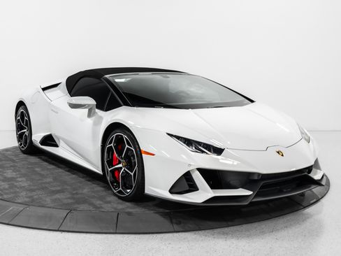 Used 2020 Lamborghini Huracan EVO AWD/4WD image 21