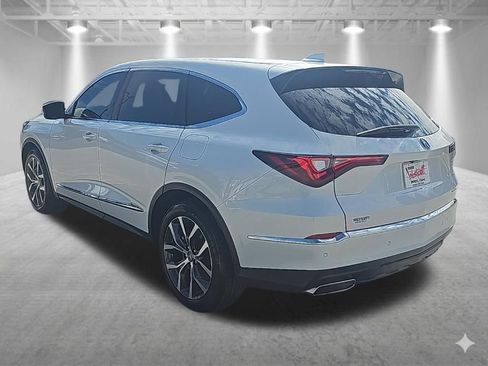 Used 2023 Acura MDX SH-AWD w/ Technology Package image 12