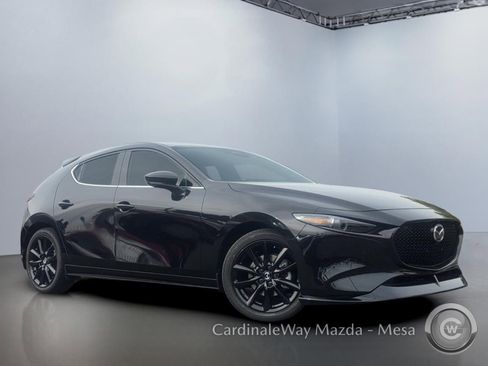 New 2026 MAZDA MAZDA3 Hatchback w/Premium Plus Pkg image 2