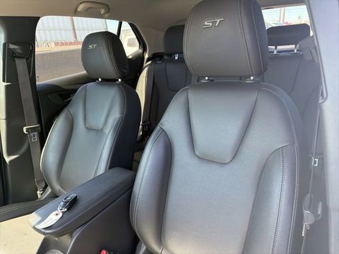 Used 2024 Buick Encore GX Sport Touring image 23