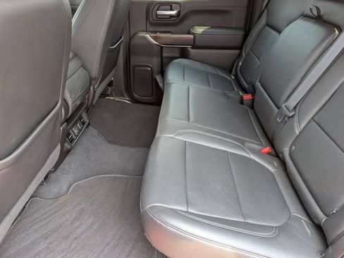Used 2021 GMC Sierra 1500 SLT AWD/4WD image 18