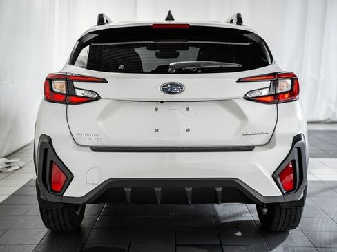 Used 2024 Subaru Crosstrek 2.0i Premium image 5