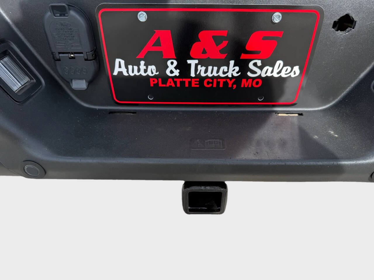 Used 2020 Ford F150 XL w/ Equipment Group 101A Mid AWD/4WD image 14