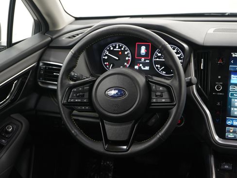 Used 2025 Subaru Outback Onyx Edition image 17