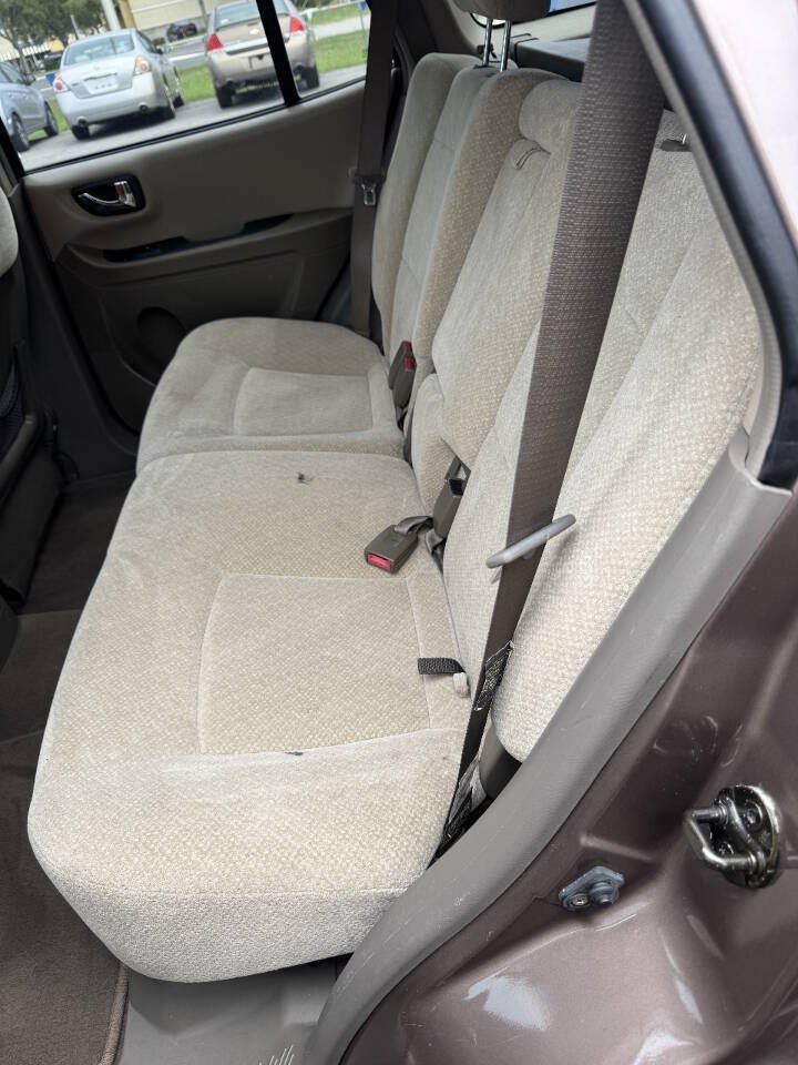 Used 2006 Hyundai Santa Fe GLS FWD image 17