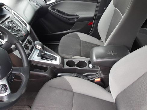 Used 2013 Ford Focus SE image 15