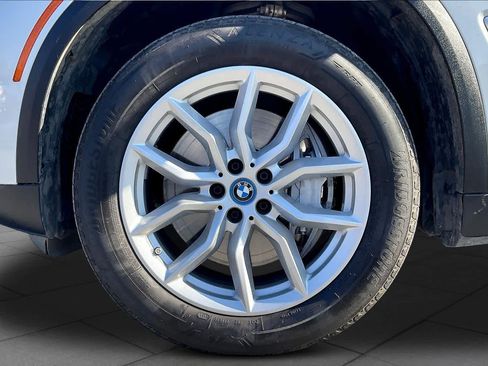Used 2022 BMW X5 xDrive45e AWD/4WD image 10