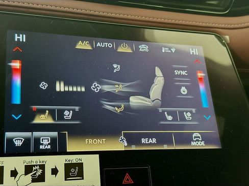 New 2026 INFINITI QX80 Autograph w/ Premium Cargo Package image 18