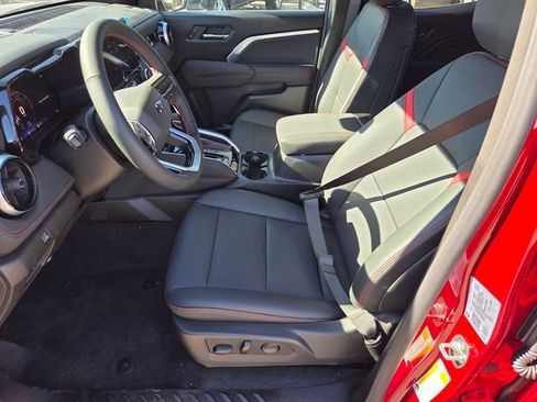 New 2026 Chevrolet Colorado Z71 w/ Technology Package AWD/4WD image 6