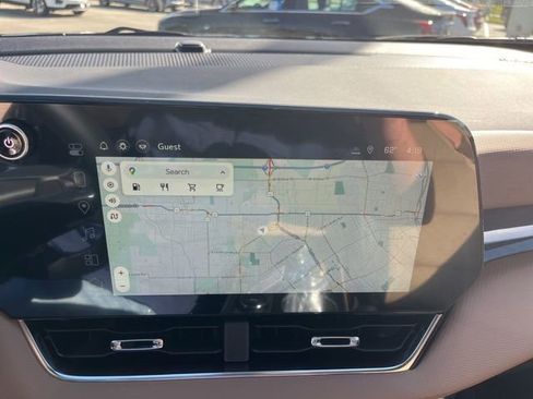 New 2026 Chevrolet Equinox ACTIV w/ Convenience Package III FWD image 25