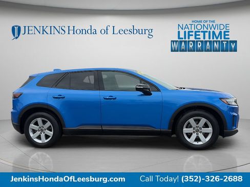 Used 2024 Honda Prologue EX image 2