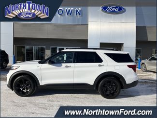 Used 2023 Ford Explorer ST-Line w/ Class IV Trailer Tow Package video 1