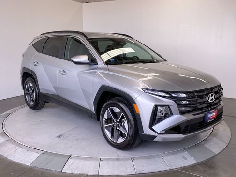 Used 2025 Hyundai Tucson SEL AWD/4WD image 7