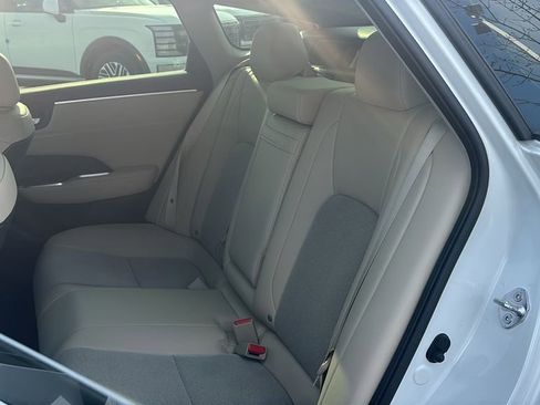 Used 2018 Honda Clarity Plug-In Hybrid image 27