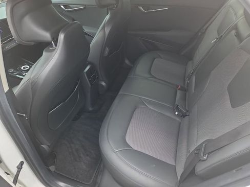 Used 2023 Kia Niro Wind FWD image 13