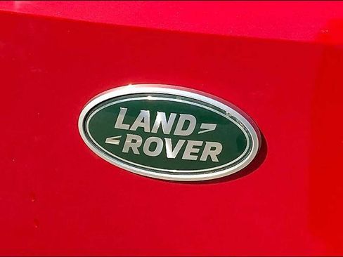 Used 2023 Land Rover Range Rover Evoque HST image 9