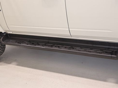 New 2025 Ford Bronco Outer Banks image 29