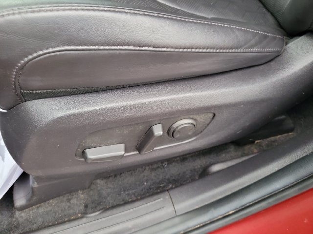 Used 2024 Kia Carnival LX FWD image 21