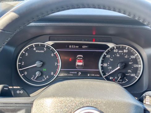 Used 2025 Nissan Rogue SV FWD image 28