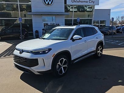 New 2026 Volkswagen Tiguan SE