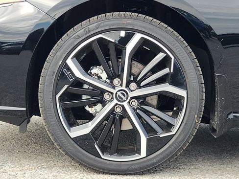 New 2025 Nissan Altima 2.5 SR image 6