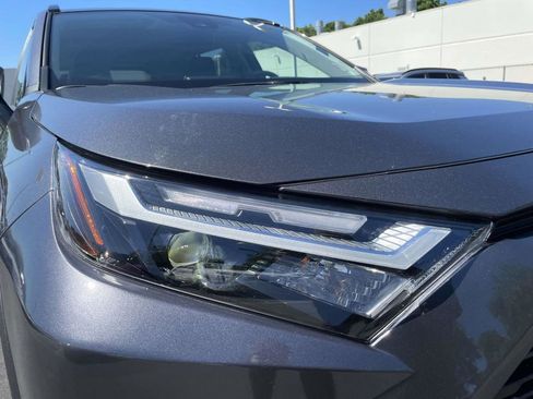 Used 2025 Toyota RAV4 XLE Premium FWD image 6