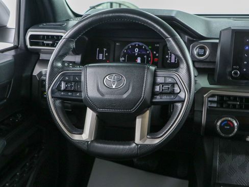 Used 2025 Toyota 4Runner TRD Sport AWD/4WD image 13