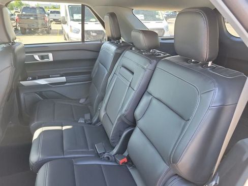 Certified 2023 Ford Explorer XLT w/ Equipment Group 202A AWD/4WD image 23