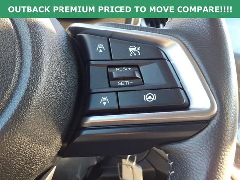 Used 2024 Subaru Outback Premium image 19