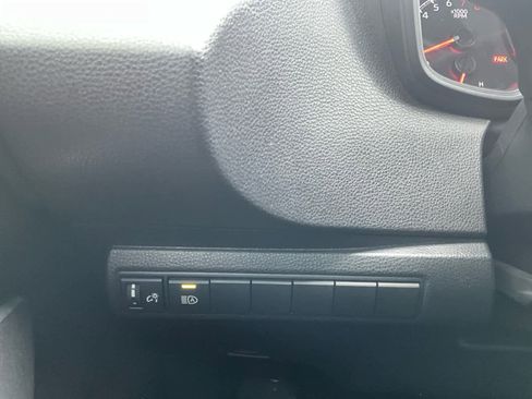 Used 2022 Toyota Corolla SE image 24