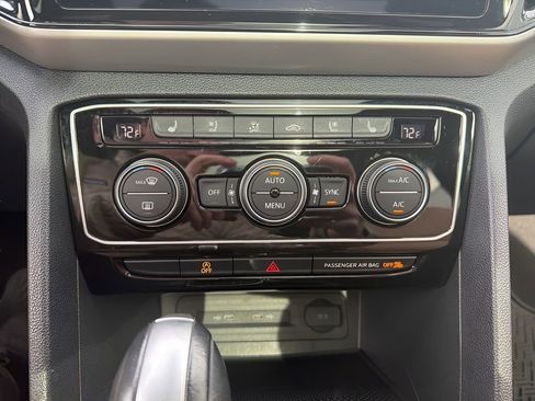 Used 2023 Volkswagen Atlas Cross Sport SEL Premium R-Line image 18