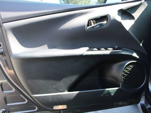 Used 2018 Toyota Prius Prime Premium w/ Carpet Mat Package FWD image 8