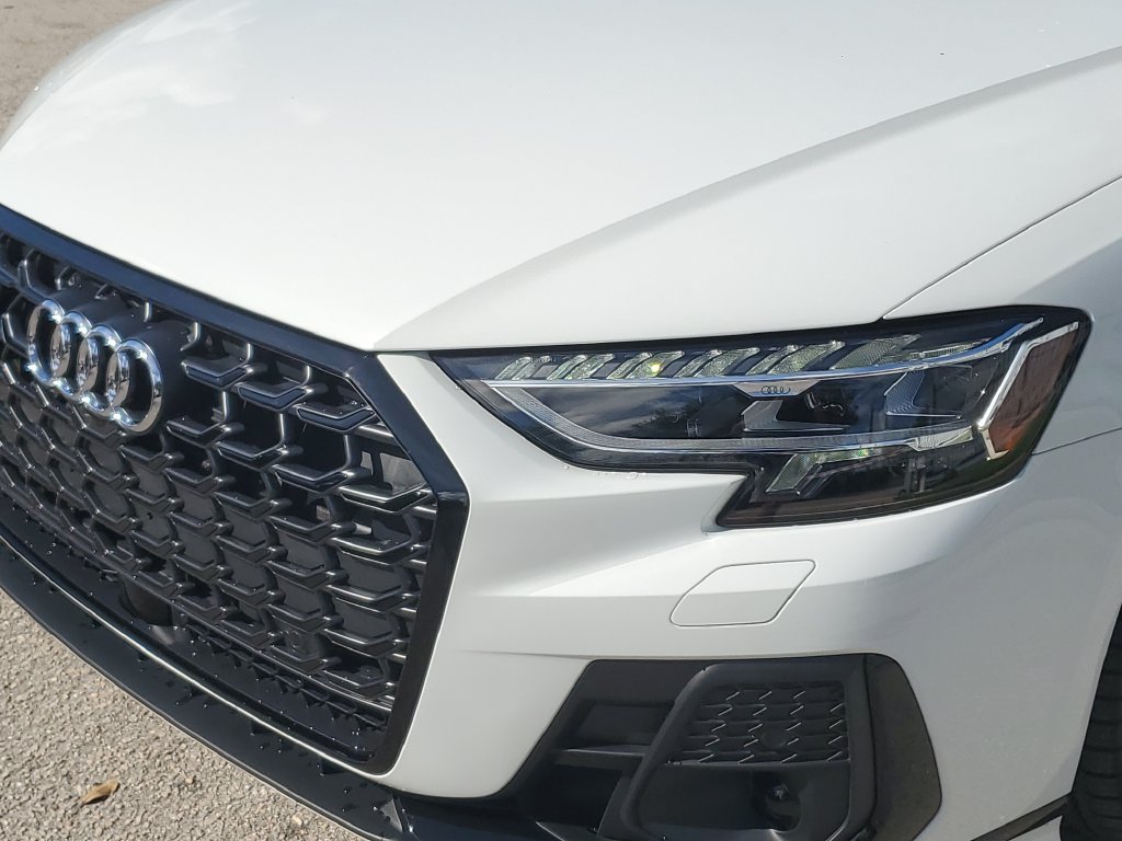 Certified 2024 Audi A8 L 3.0T AWD/4WD image 12