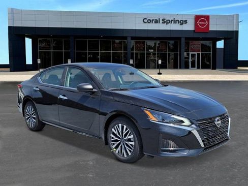 New 2026 Nissan Altima 2.5 SV FWD image 7