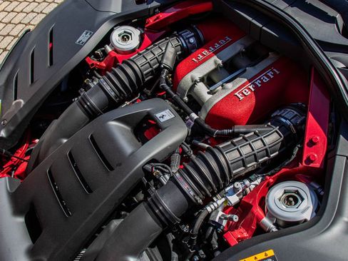 Used 2024 Ferrari Purosangue AWD/4WD image 66