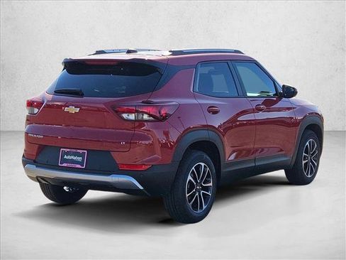New 2026 Chevrolet TrailBlazer LT w/ Convenience Package image 2