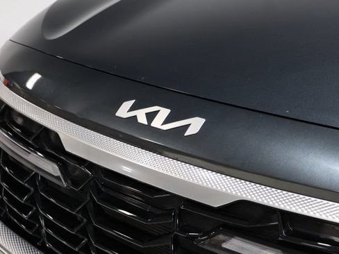 Used 2025 Kia Seltos S FWD image 12