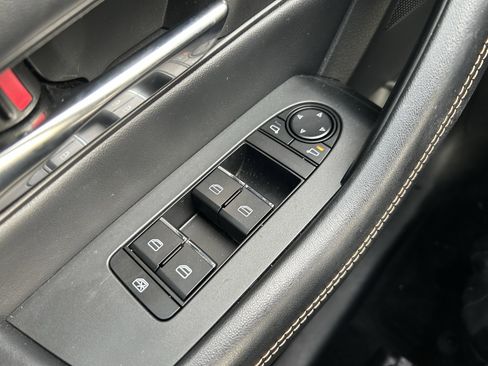 Used 2025 MAZDA CX-90 3.3 Turbo w/ Preferred Package image 21