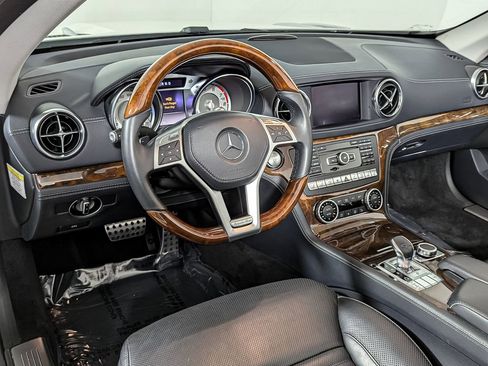 Used 2013 Mercedes-Benz SL 550 SL 550 image 21