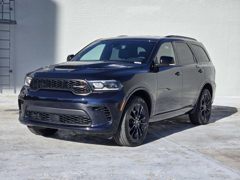 Used 2025 Dodge Durango GT image 4