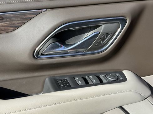 Used 2023 Chevrolet Suburban Z71 w/ Z71 Off-Road Package image 30